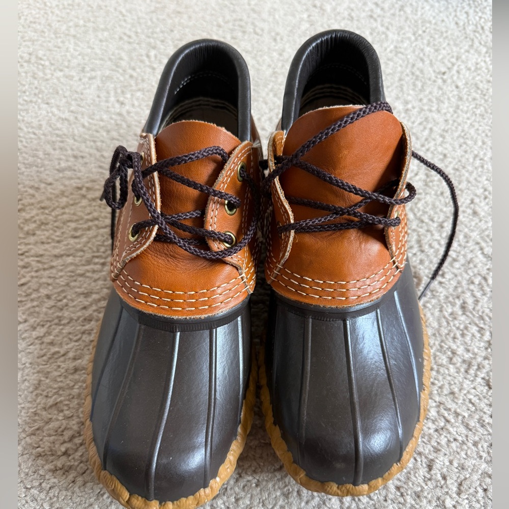 L.L. Bean Women's Duck Boot Brown and Black Winter Gum shoes